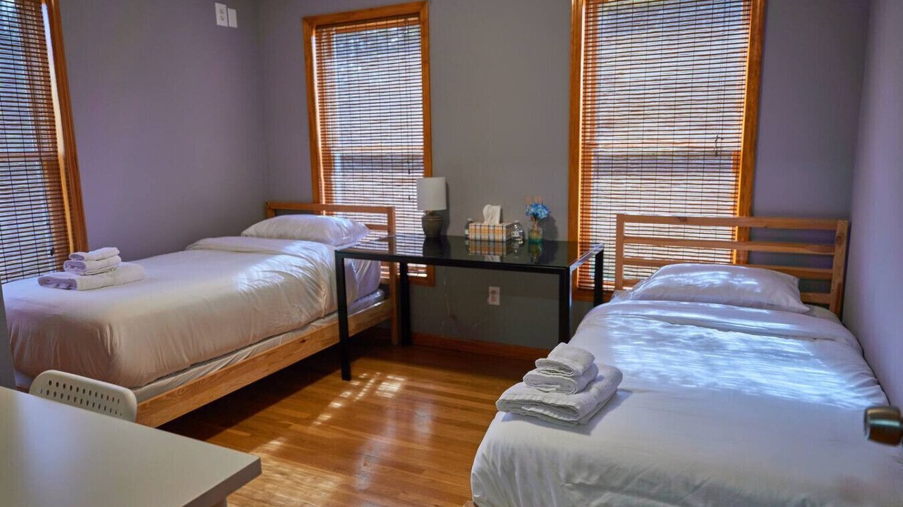 Photo of Bedroom in Cuddebackville