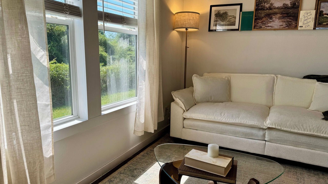 Photo of Livingroom in Victoria
