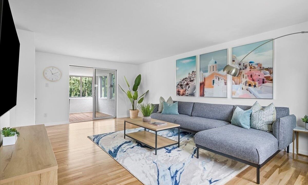 Photo of Livingroom in Pittsburgh