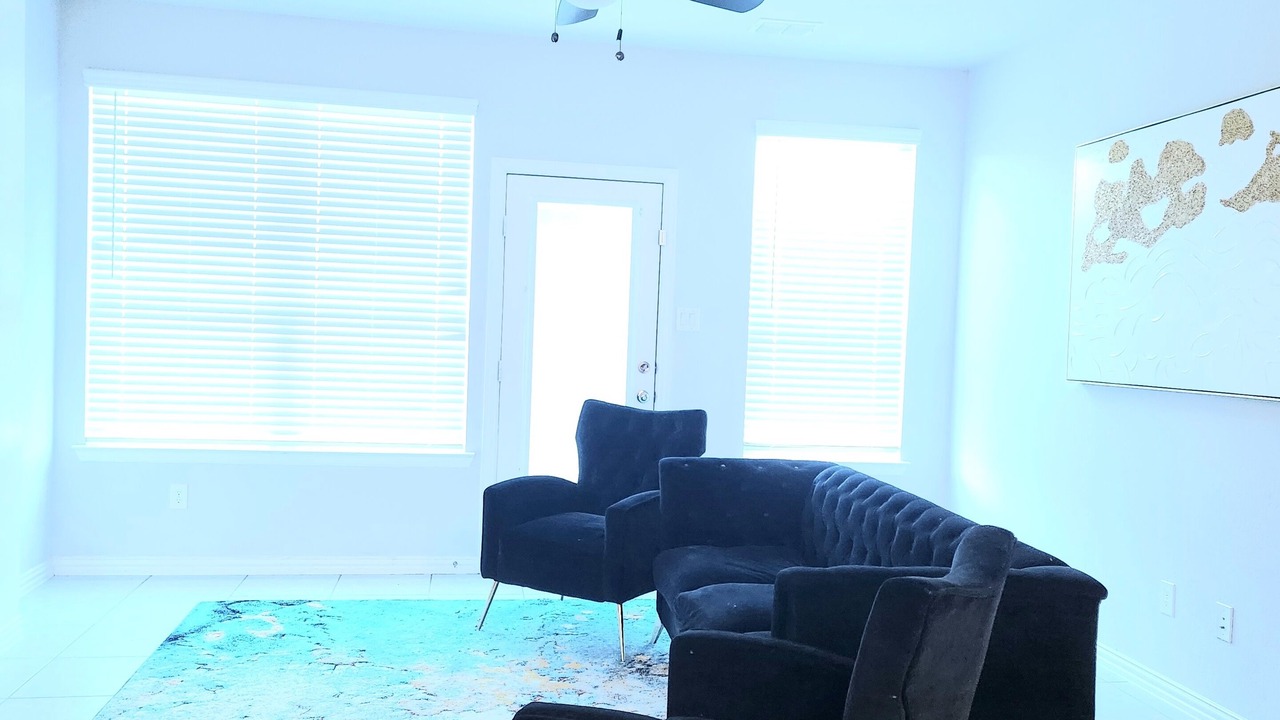 Photo of Livingroom in Prosper