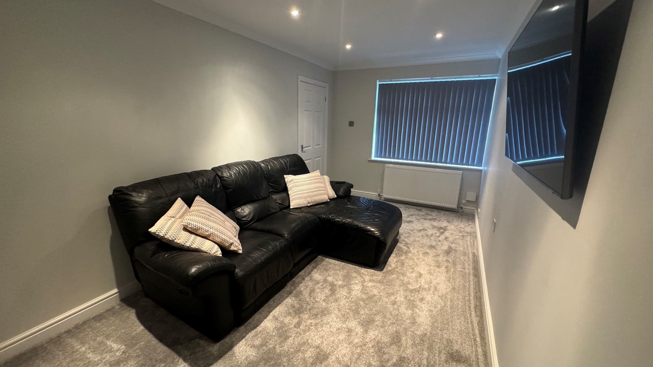 Photo of Livingroom in Mosborough