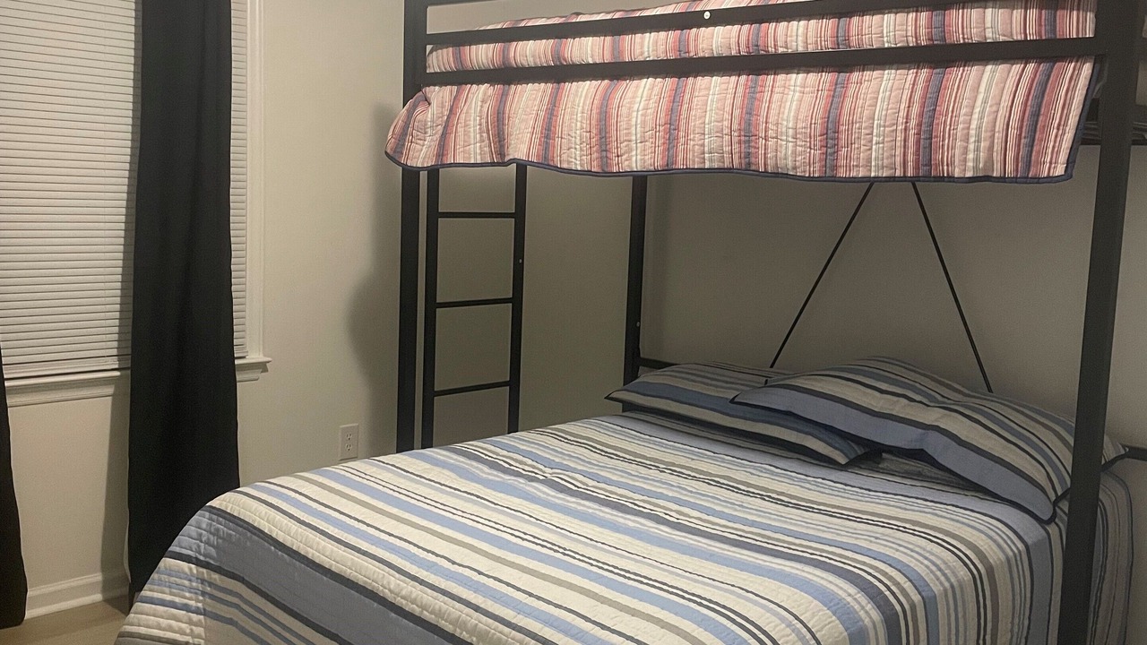 Photo of Bedroom in Semora