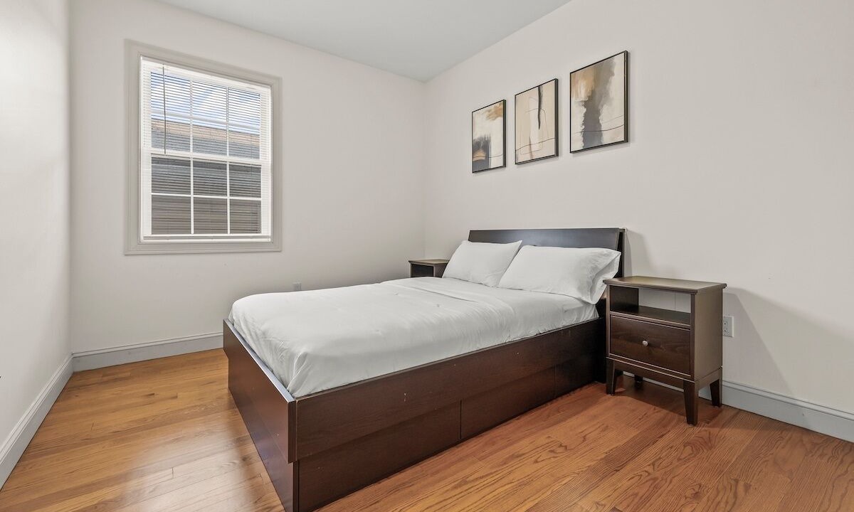 Photo of Bedroom in McGinley Square