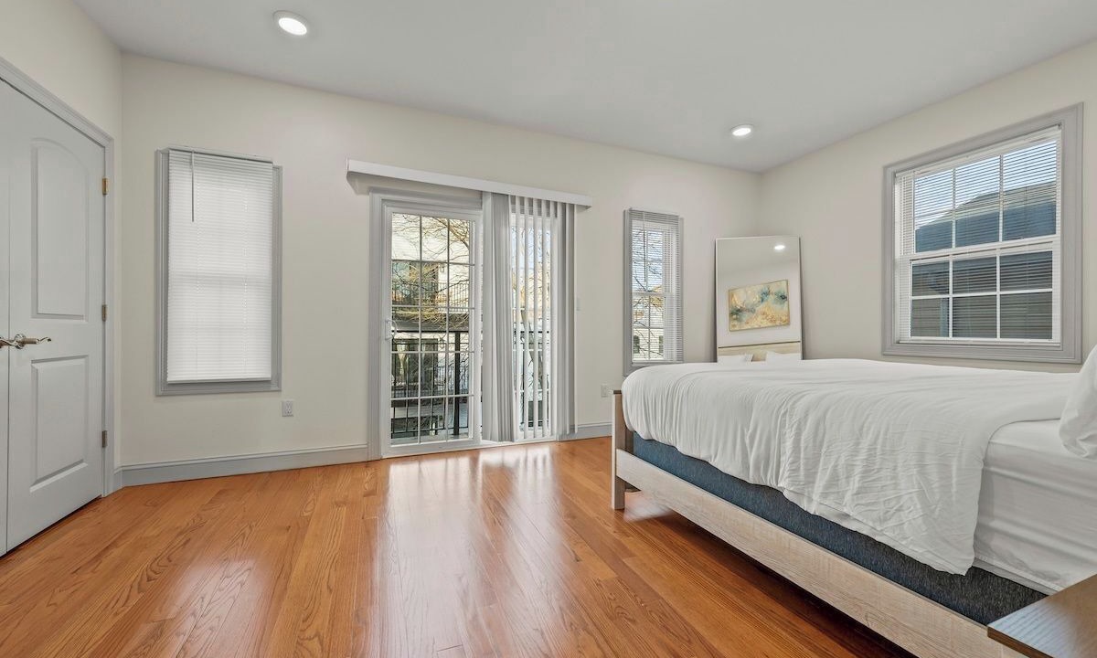 Photo of Bedroom in McGinley Square