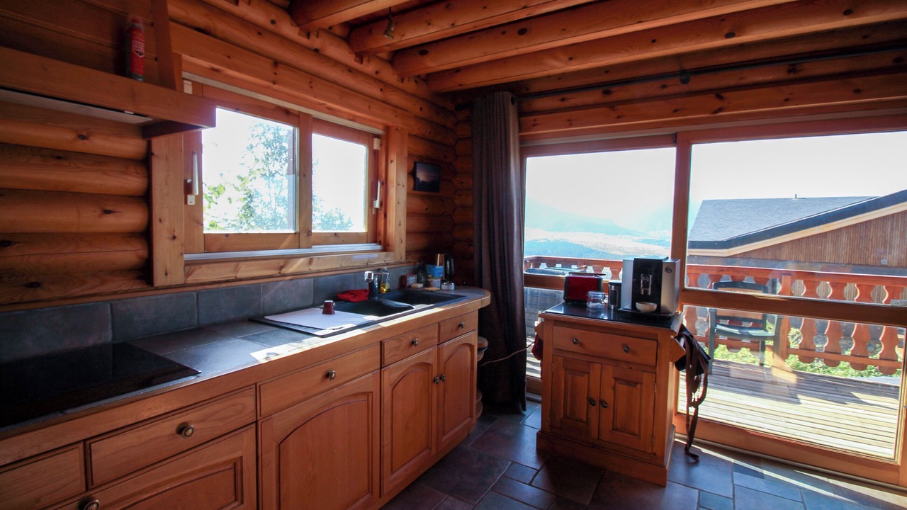 Photo of Kitchen in Font-Romeu-Odeillo-Via