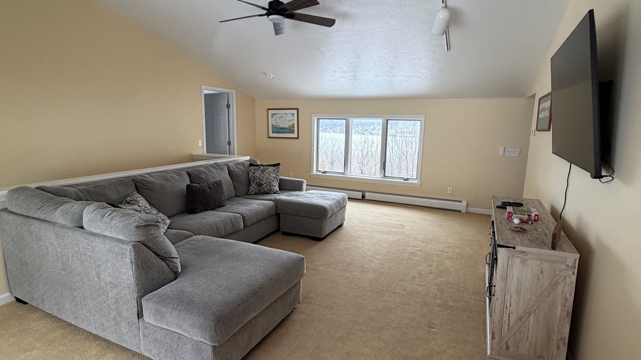 Photo of Livingroom in Grange Landing