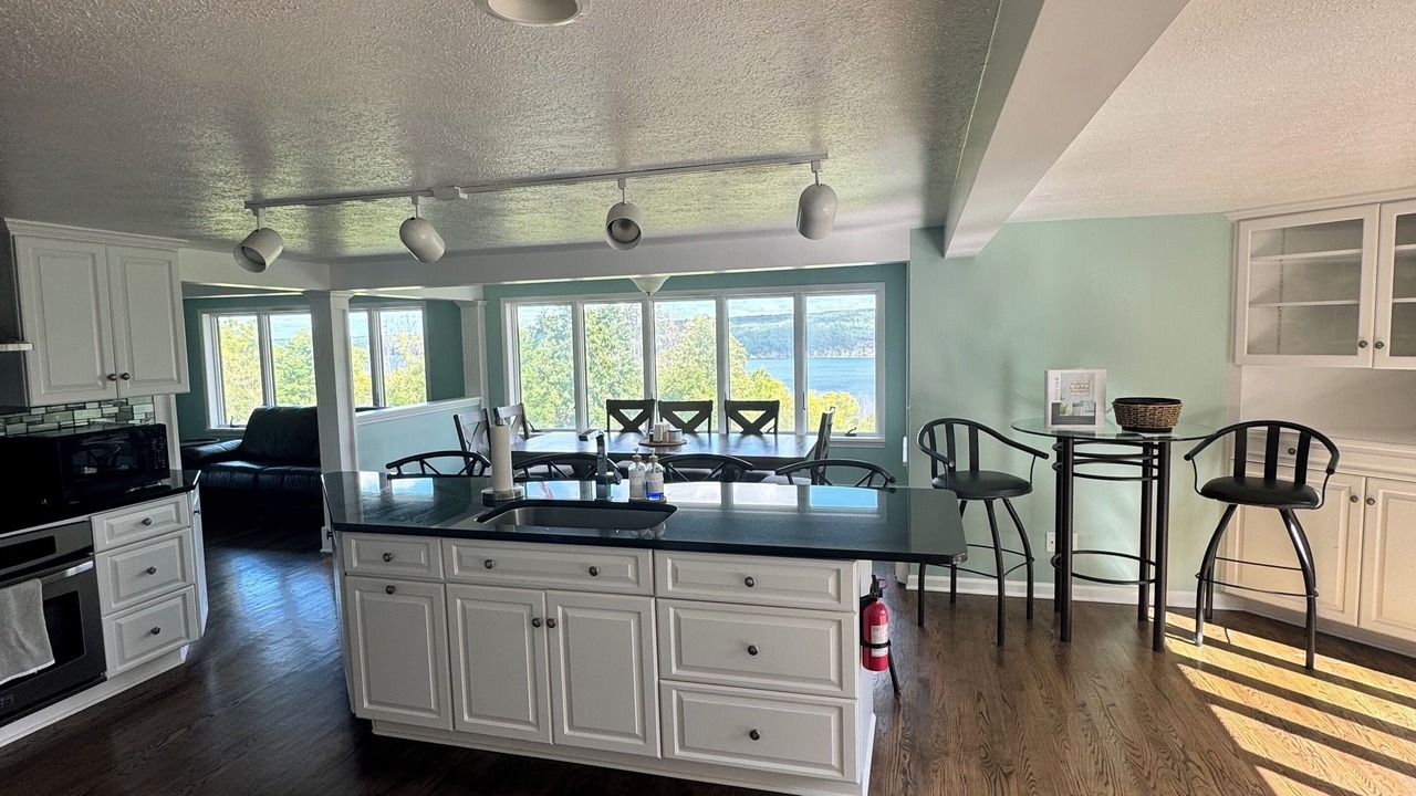 Photo of Others in Grange Landing