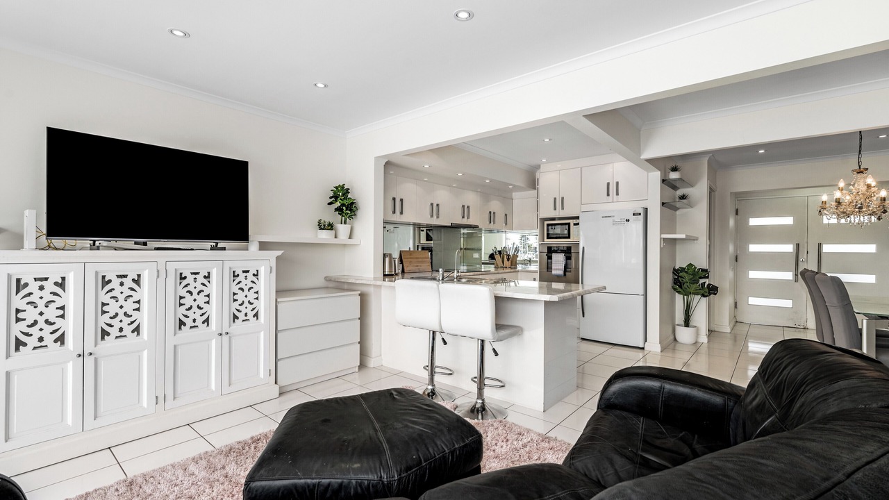 Photo of Livingroom in North Haven