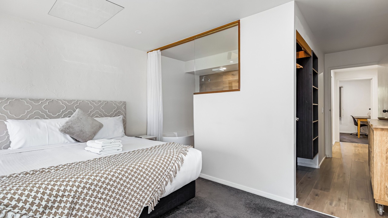 Photo of Bedroom in North Haven