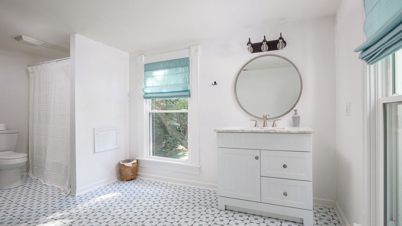 Photo of Bathroom in Cheriton