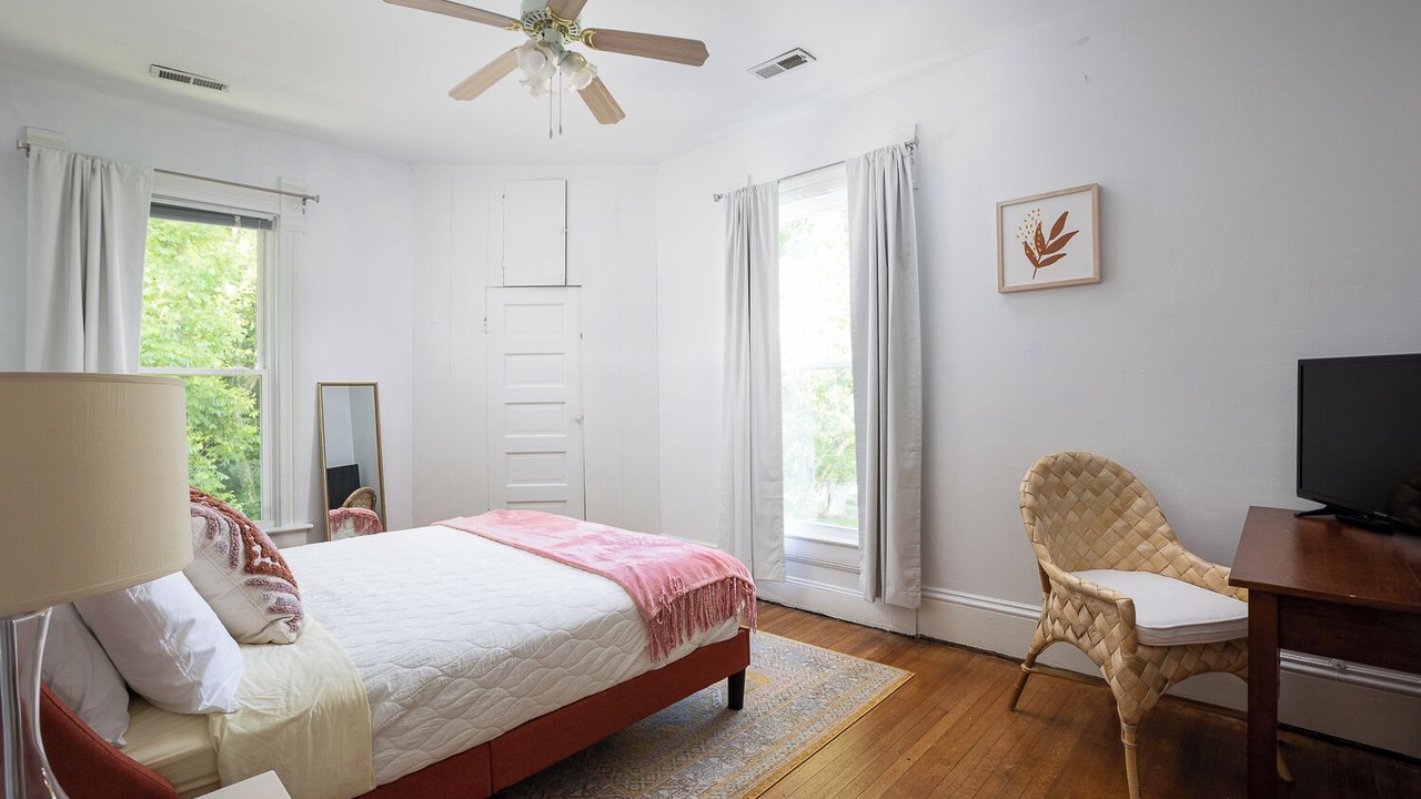 Photo of Bedroom in Cheriton