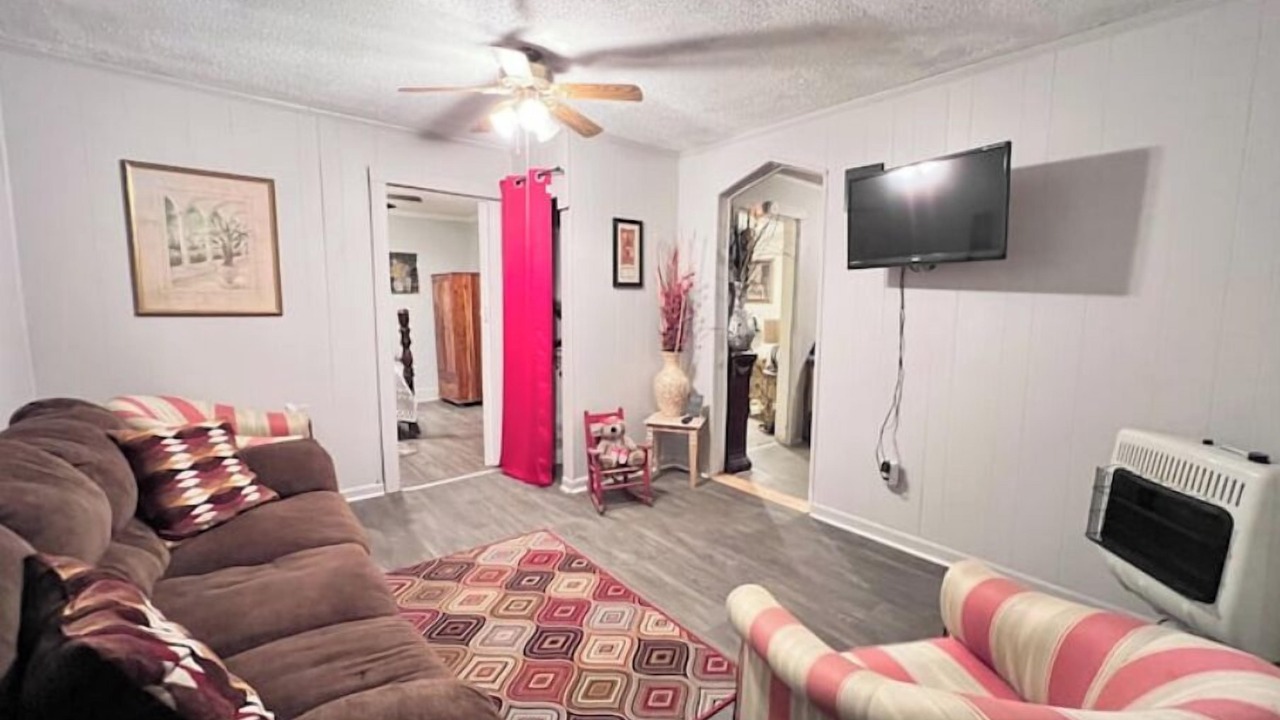 Photo of Livingroom in Stanton