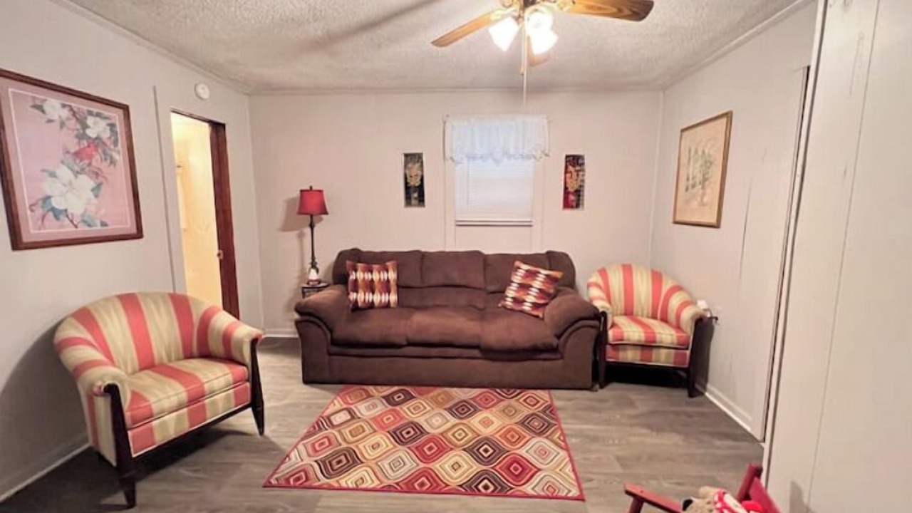 Photo of Livingroom in Stanton