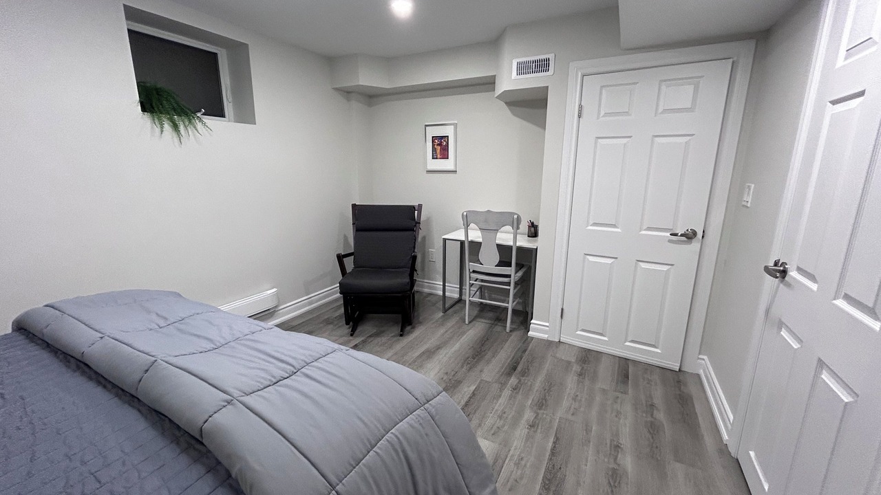 Photo of Bedroom in West Oak Trails