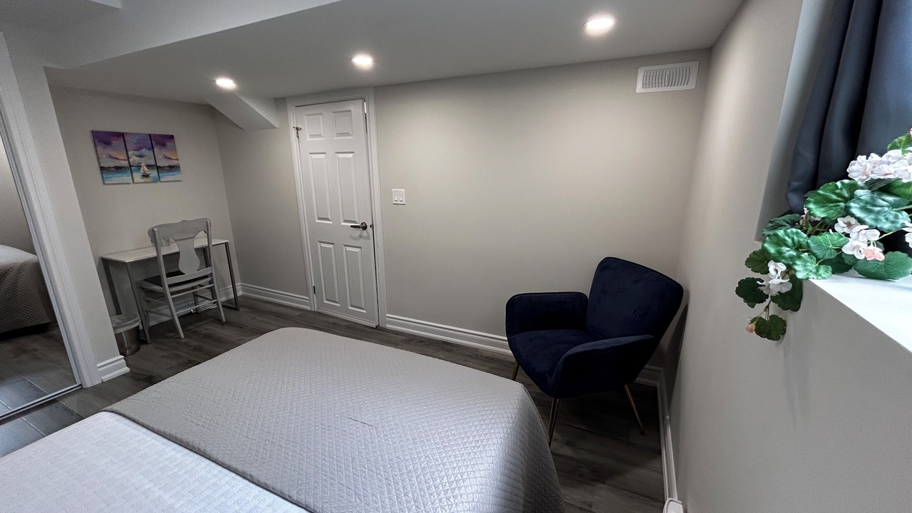Photo of Bedroom in West Oak Trails