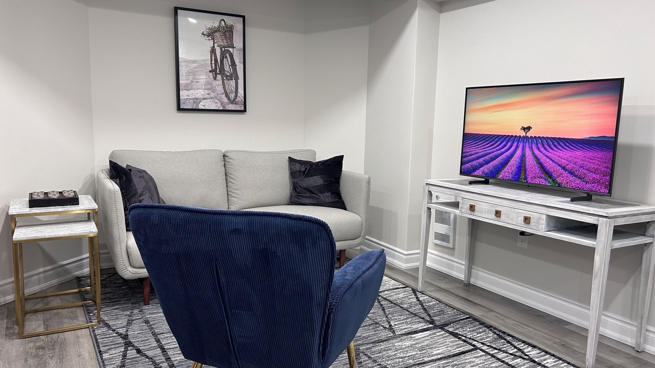 Photo of Livingroom in West Oak Trails