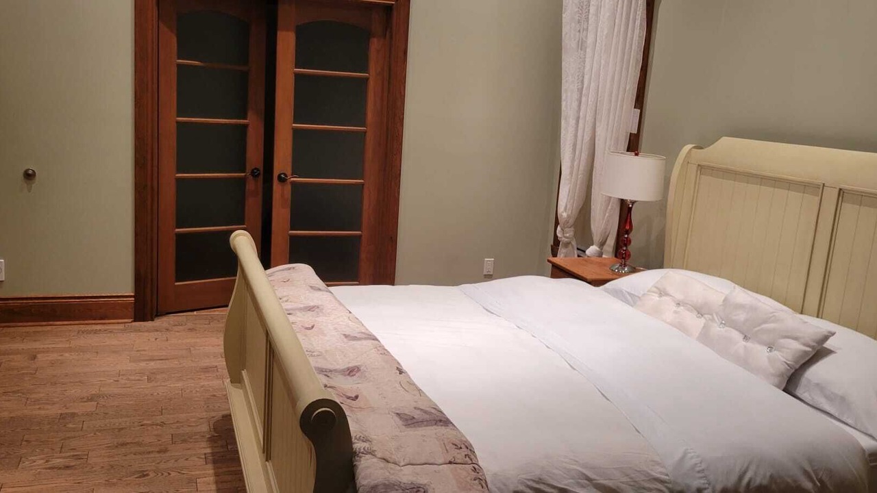 Photo of Bedroom in Saint Come