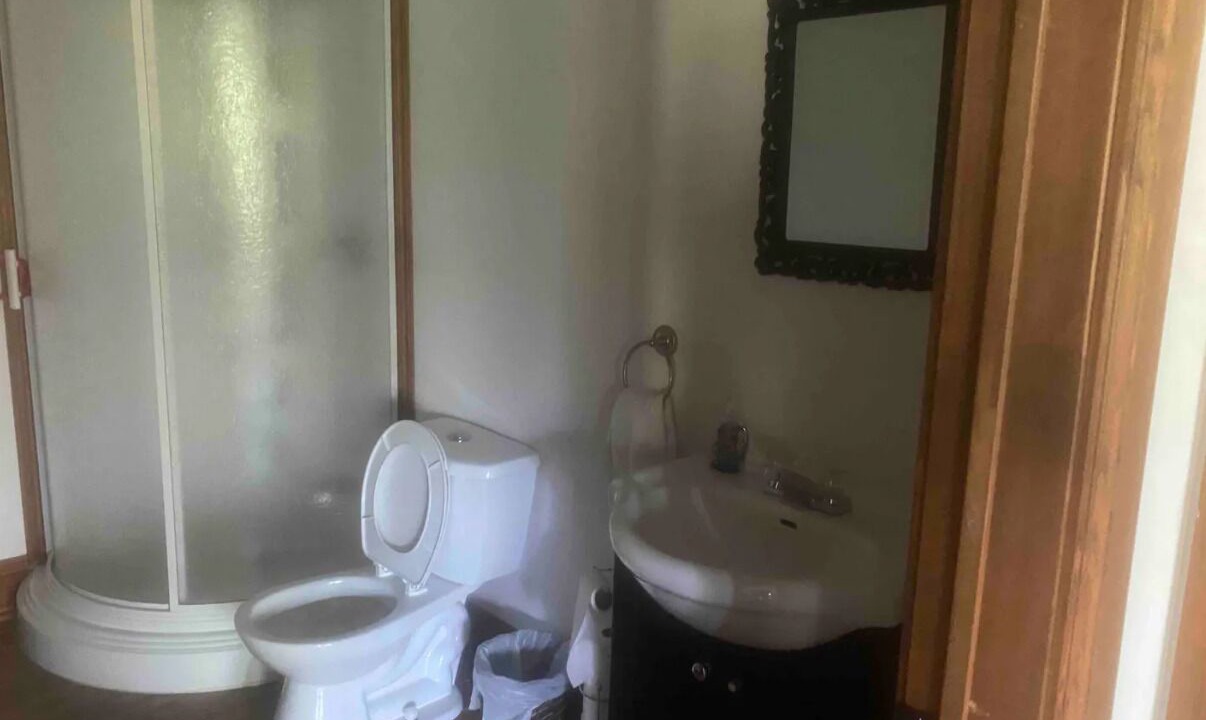 Photo of Bathroom in Saint Come