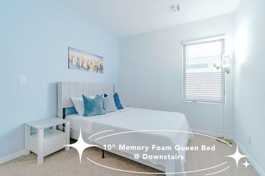 Photo of Bedroom in Enterprise