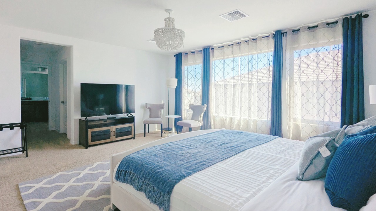 Photo of Bedroom in Enterprise