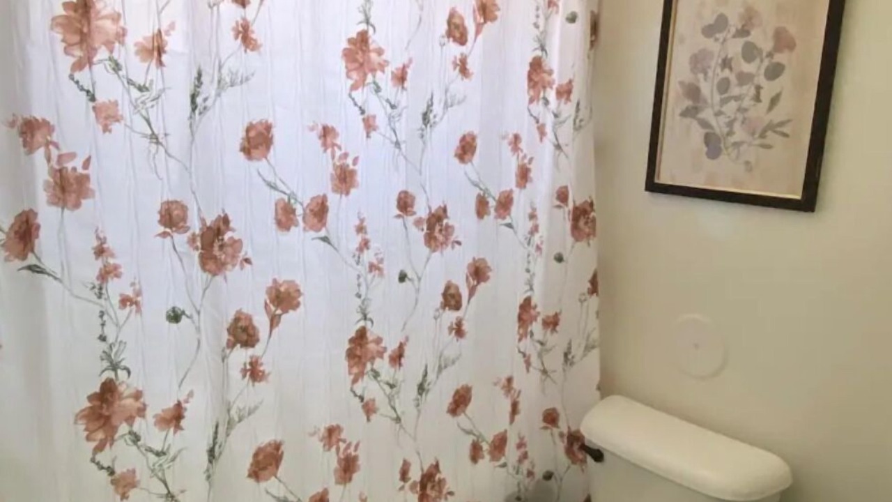 Photo of Bathroom in Biggs Field