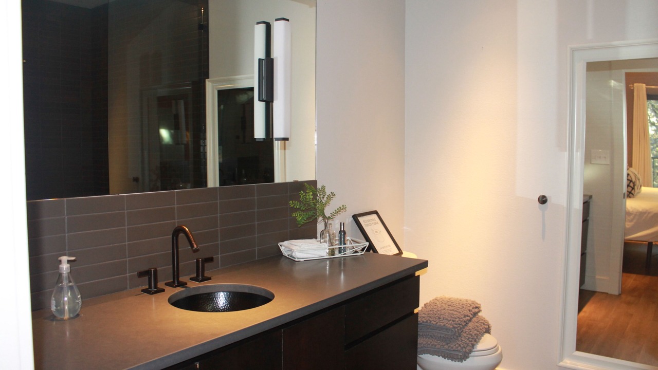 Photo of Bathroom in Graford
