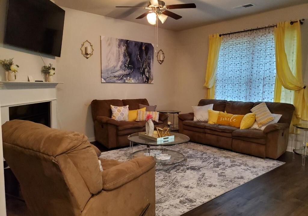 Photo of Livingroom in Covington
