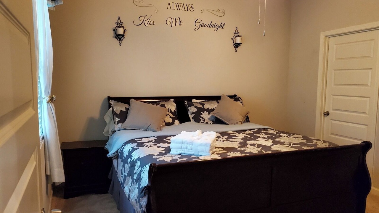 Photo of Bedroom in Covington