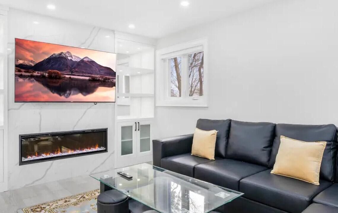 Photo of Livingroom in Henry Farm