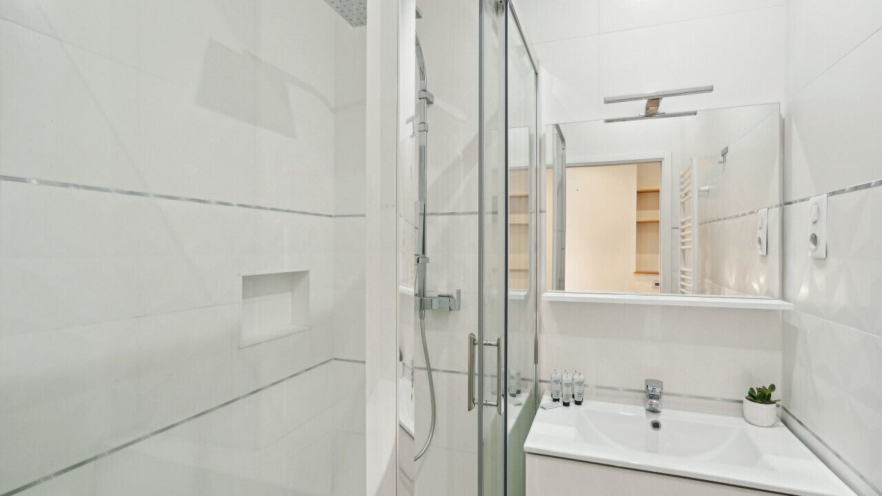 Photo of Bathroom in Arsenal
