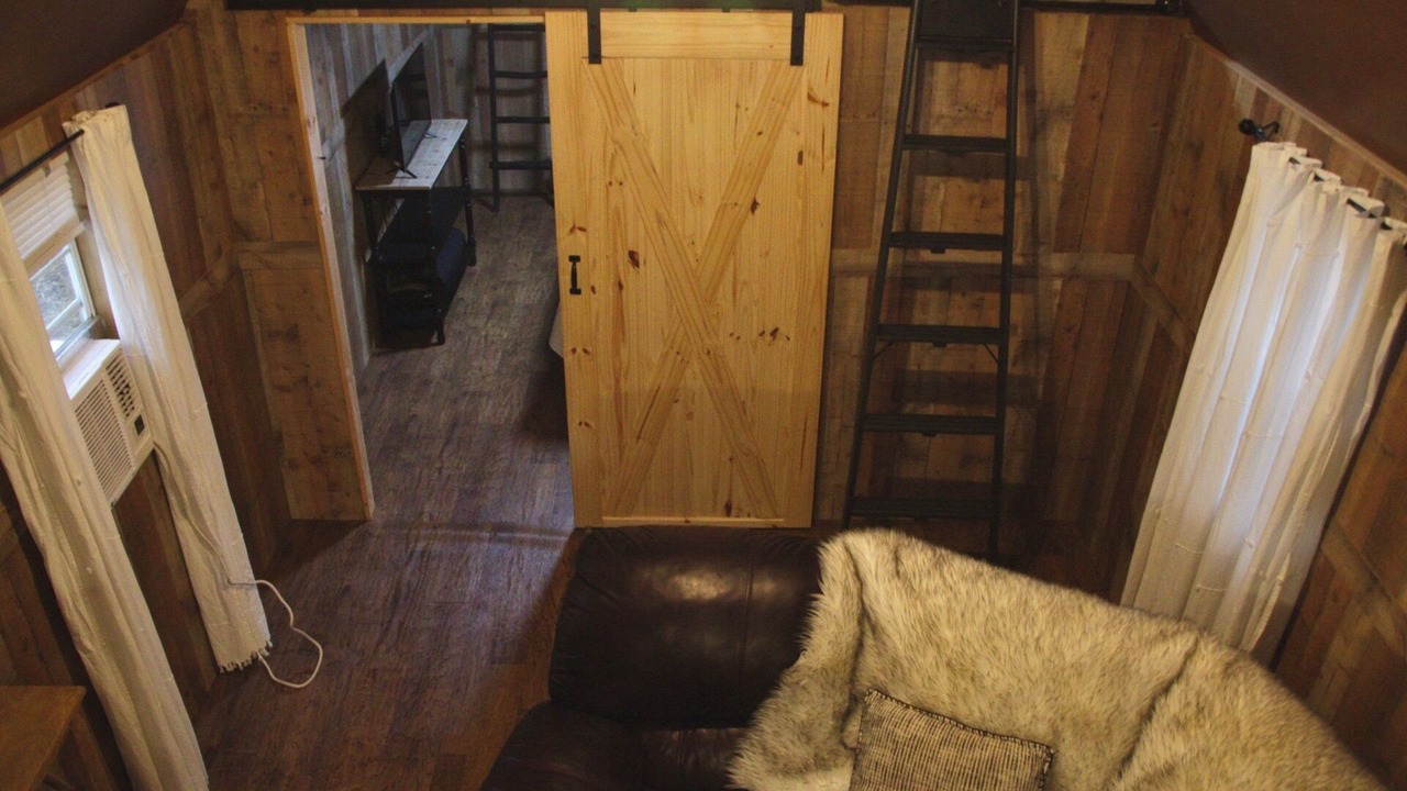 Photo of Livingroom in Scraper