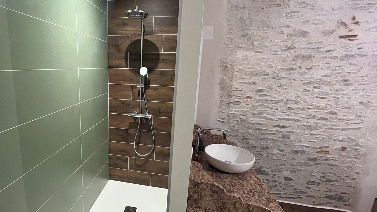 Photo of Bathroom in Talmont-Saint-Hilaire