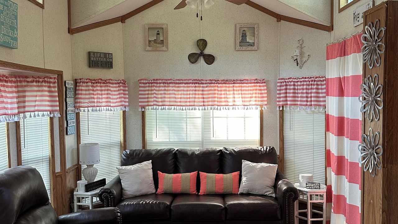 Photo of Livingroom in McGregor