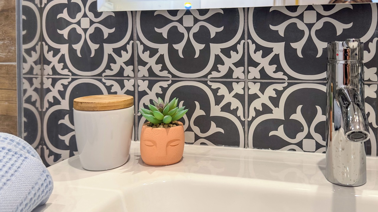 Photo of Bathroom in Port-Vendres