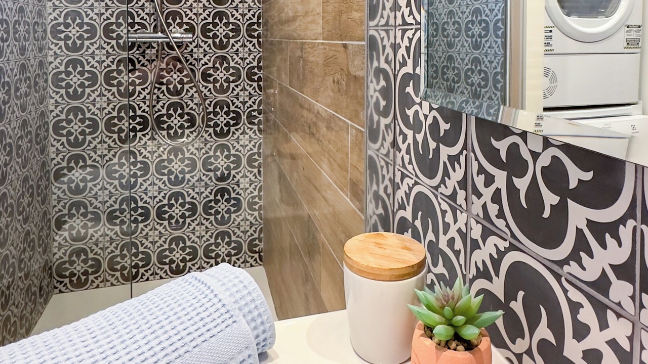 Photo of Bathroom in Port-Vendres