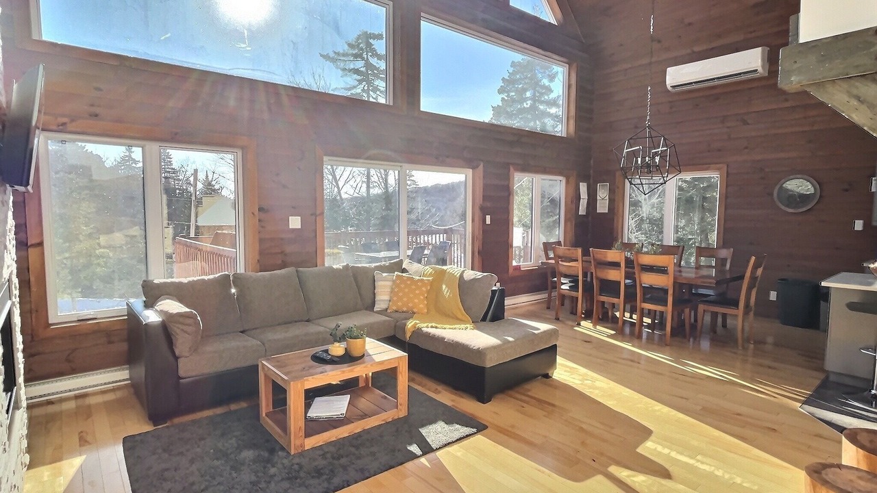 Photo of Livingroom in Wentworth-Nord