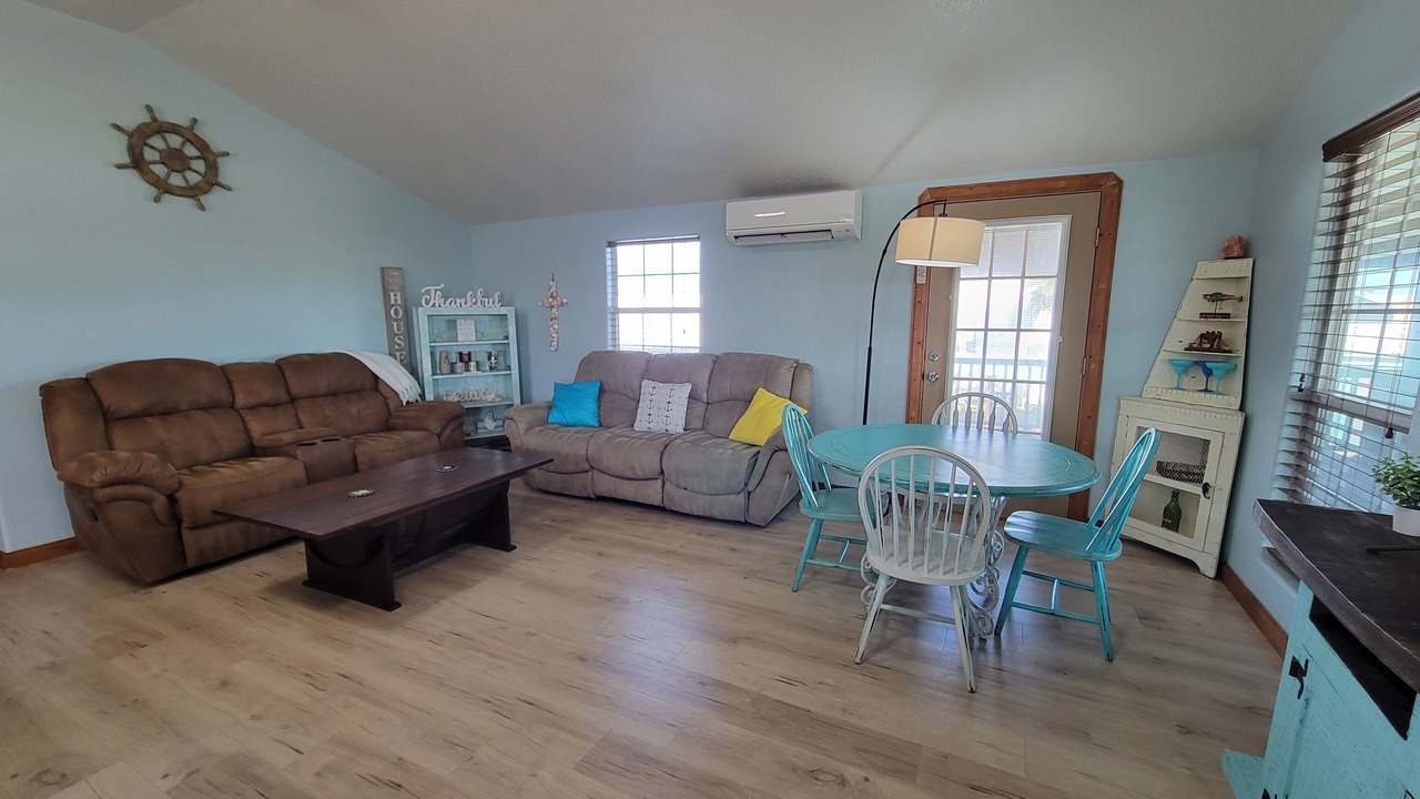 Photo of Bedroom in Cedar Lane