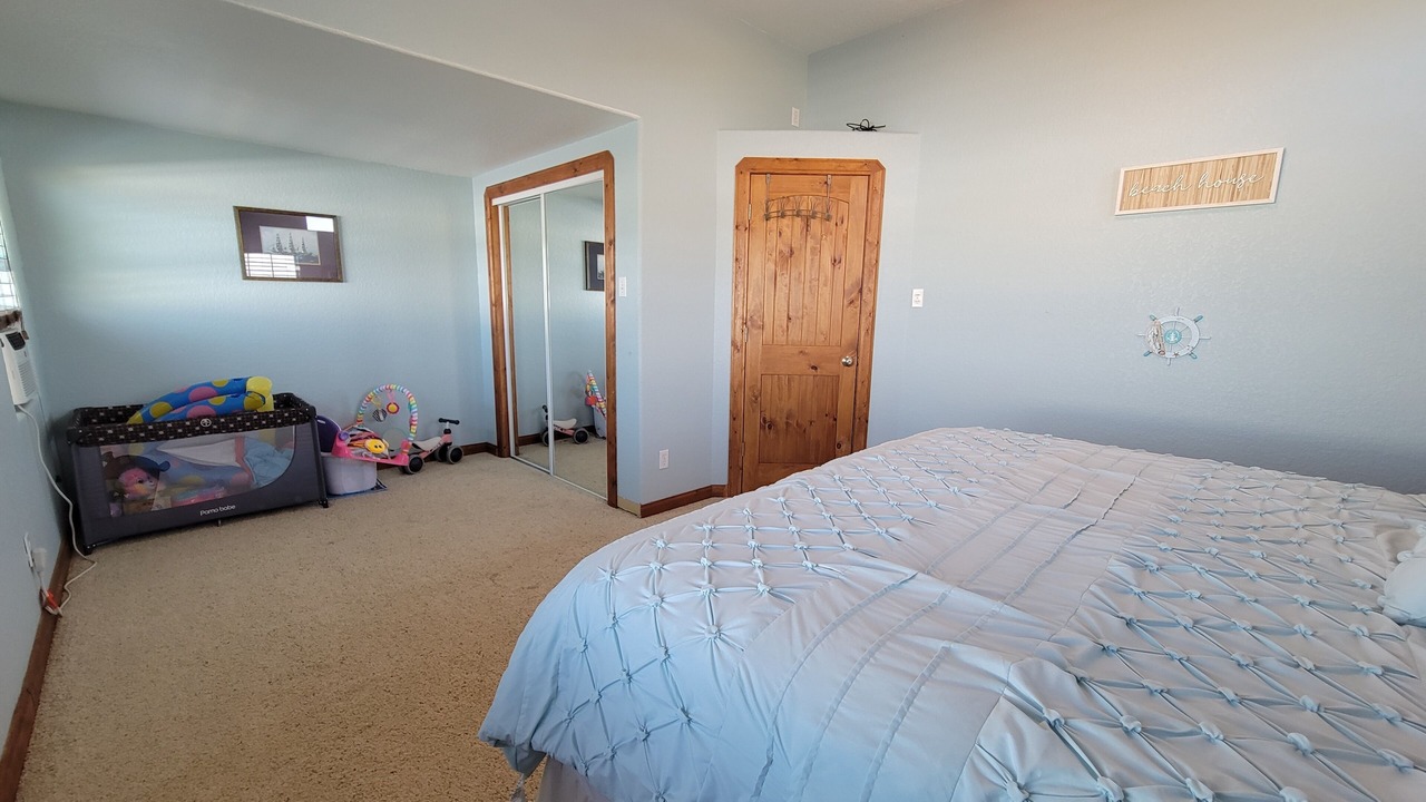 Photo of Bedroom in Cedar Lane