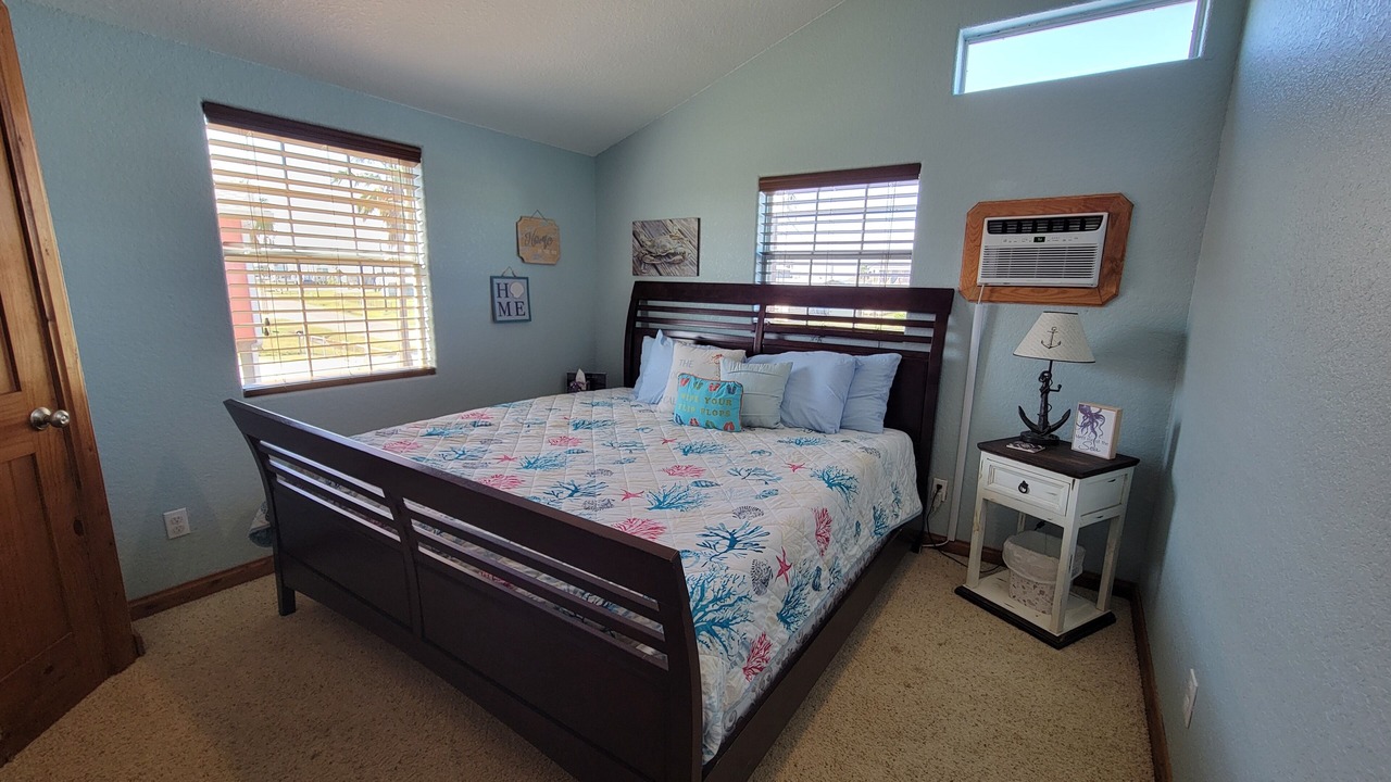 Photo of Bedroom in Cedar Lane