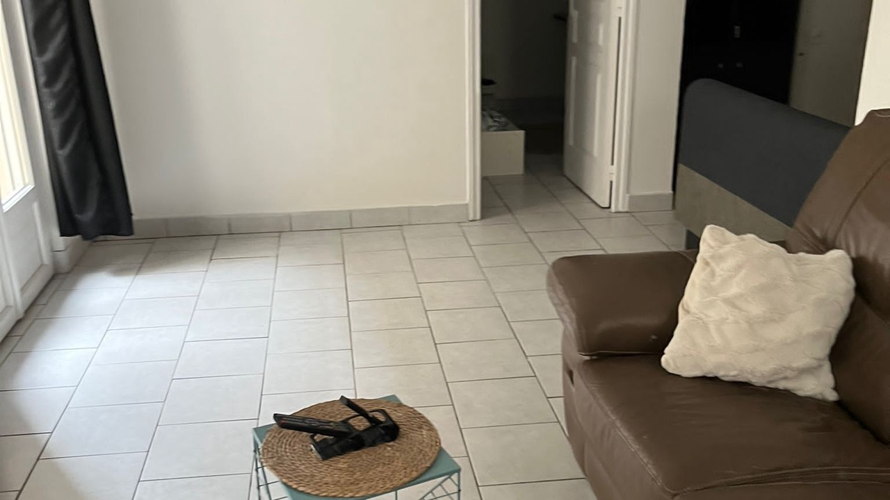 Photo of Livingroom in Anatole France Danton