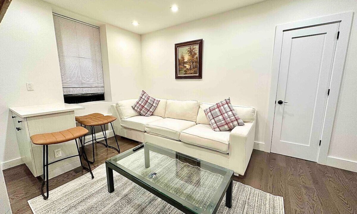 Photo of Livingroom in SoHo