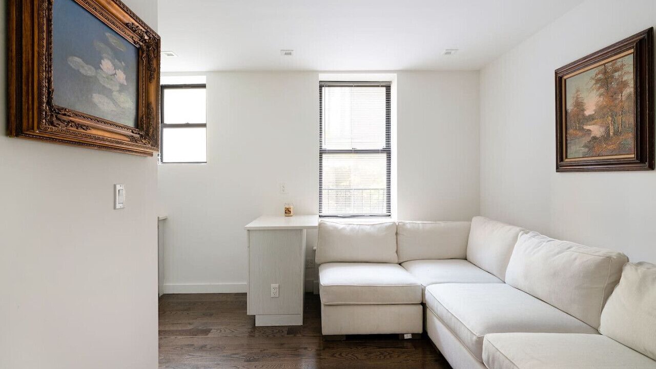 Photo of Livingroom in SoHo