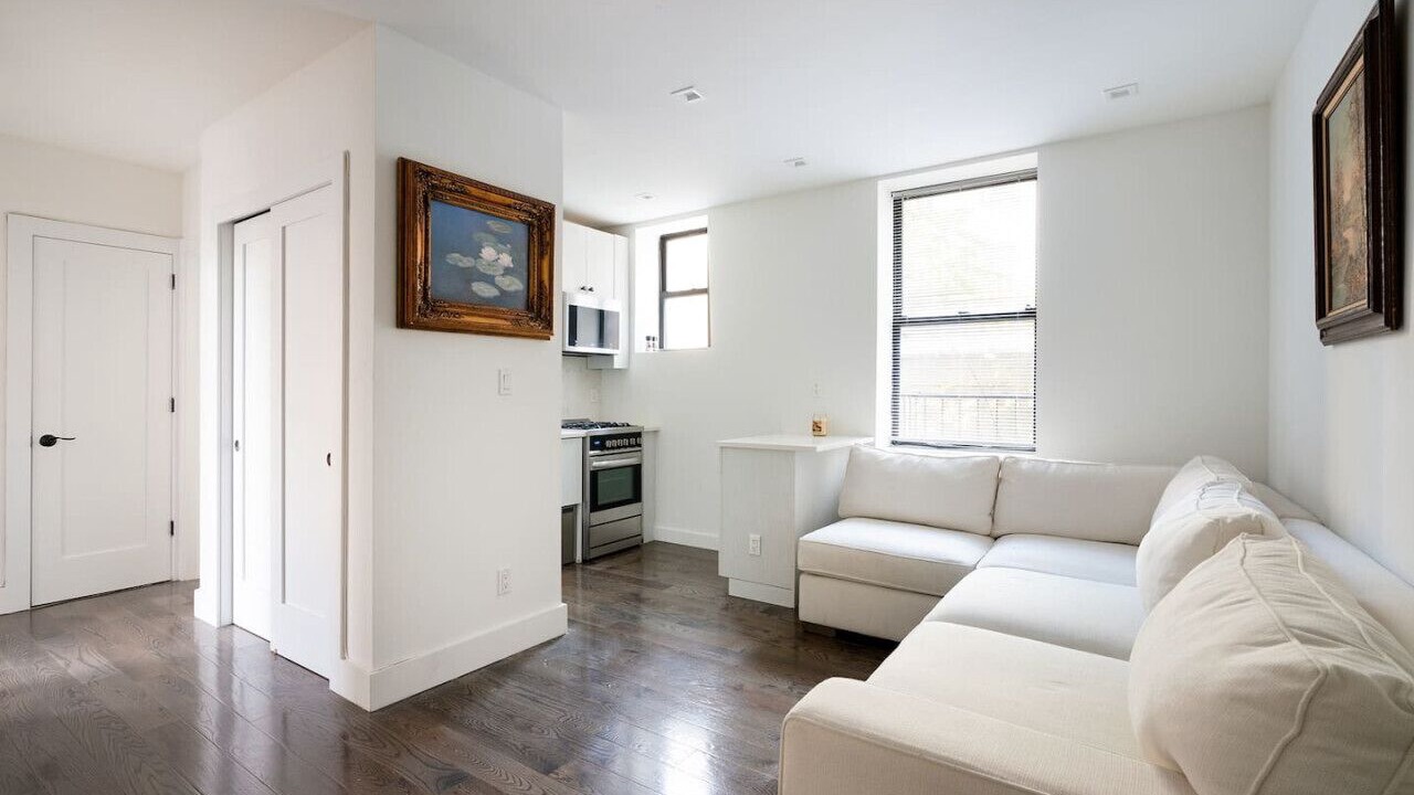 Photo of Livingroom in SoHo