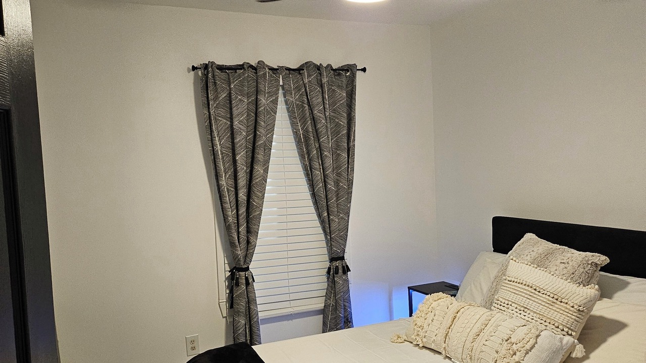 Photo of Bedroom in Candler-McAfee