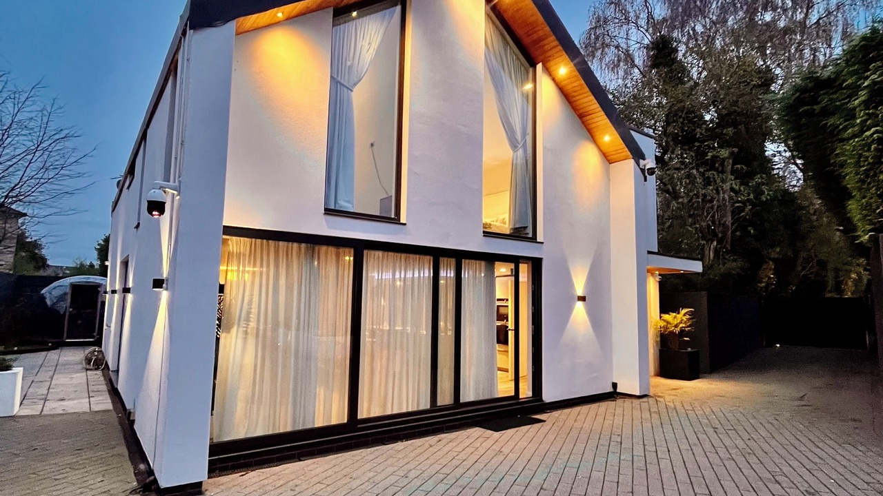 Photo of Outdoor in Timperley