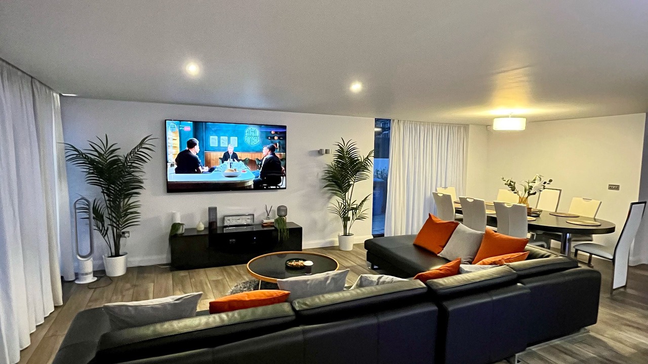 Photo of Livingroom in Timperley