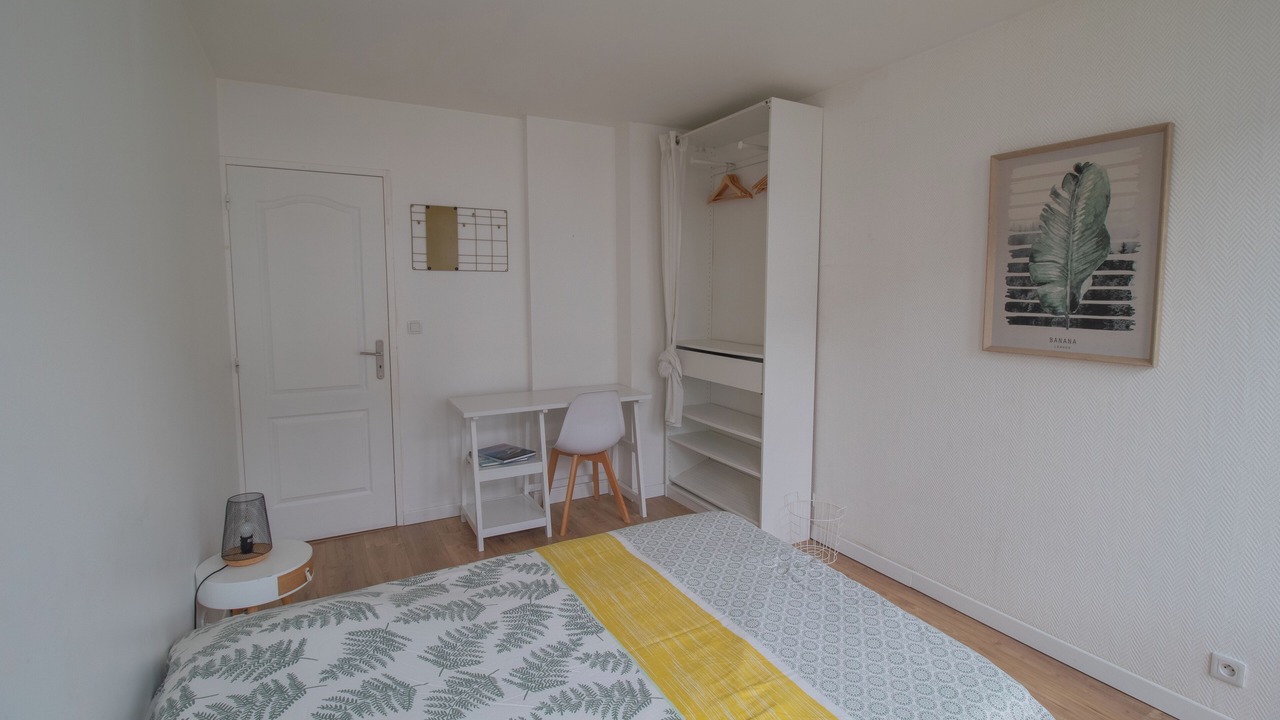 Photo of Bedroom in Saint-Nazaire