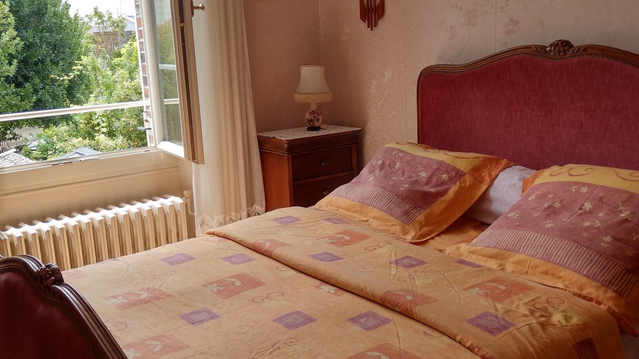 Photo of Bedroom in Romilly-sur-Seine