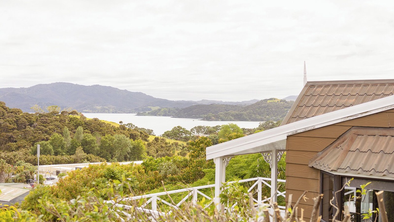 Photo of Outdoor in Cable Bay