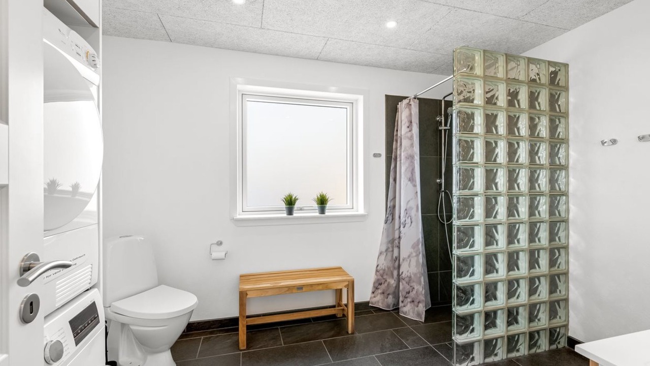 Photo of Bathroom in Skjern